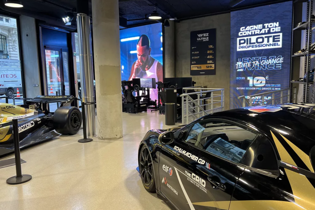 Visite du centre simulateur E-MOTION Paris - 18 CENTRE DE SIMULATION E-MOTION PARIS